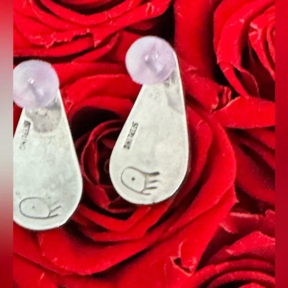 💥SALE Native American Earrings, Sterling Hopi/Navajo, artist signed & hallmarked - Picture 2 of 6